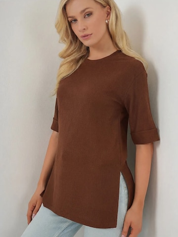 Bigdart Shirt in Brown: front