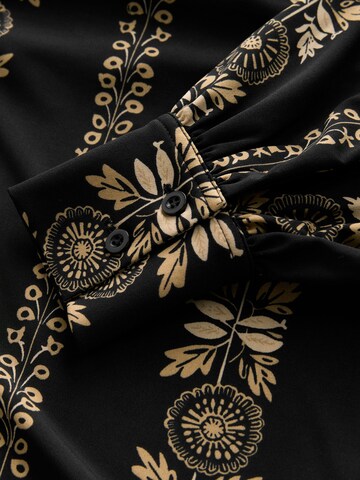 Next Bluse in Schwarz