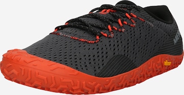 Chaussure de course 'VAPOR GLOVE 6' MERRELL en vert : devant