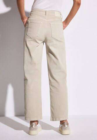 STREET ONE Regular Jeans in Beige