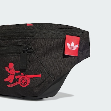 ADIDAS PERFORMANCE - Riñonera deportiva 'Arsenal FC Places+Faces' en negro