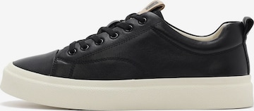 Baskets basses Derimod en noir : devant