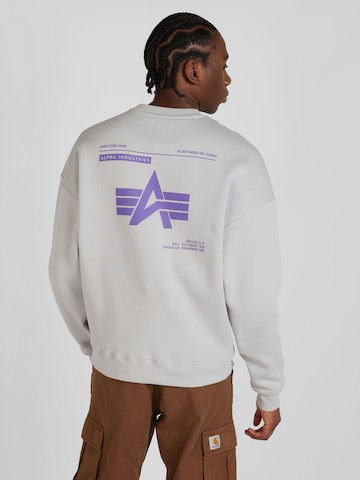 ALPHA INDUSTRIES - Sweatshirt em cinzento