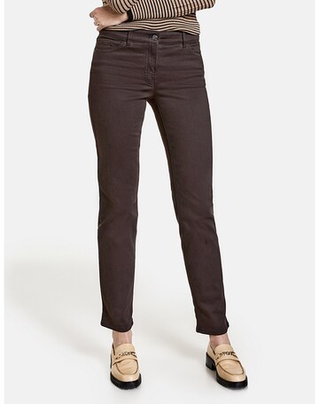 GERRY WEBER Regular Jeans in Braun