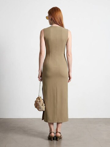 Rochie 'Midi' de la Dilvin pe verde