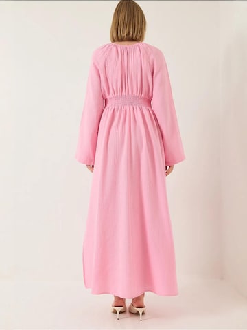 Abito di Bianco Lucci in rosa