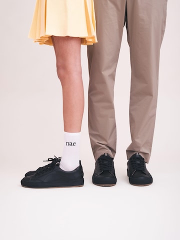 nae Vegan Shoes Sneakersy wysokie 'KARIO' w kolorze czarny