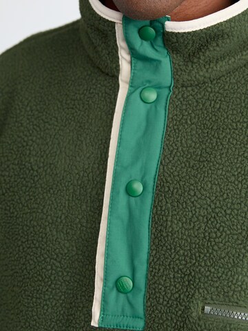 zaļš COLUMBIA Sporta džemperis 'Helvetia II'