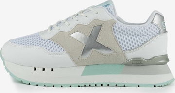 MUNICH Matalavartiset tennarit 'Dash Sky' värissä sininen: etupuoli