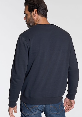 Man's World Sweatshirt in Blau