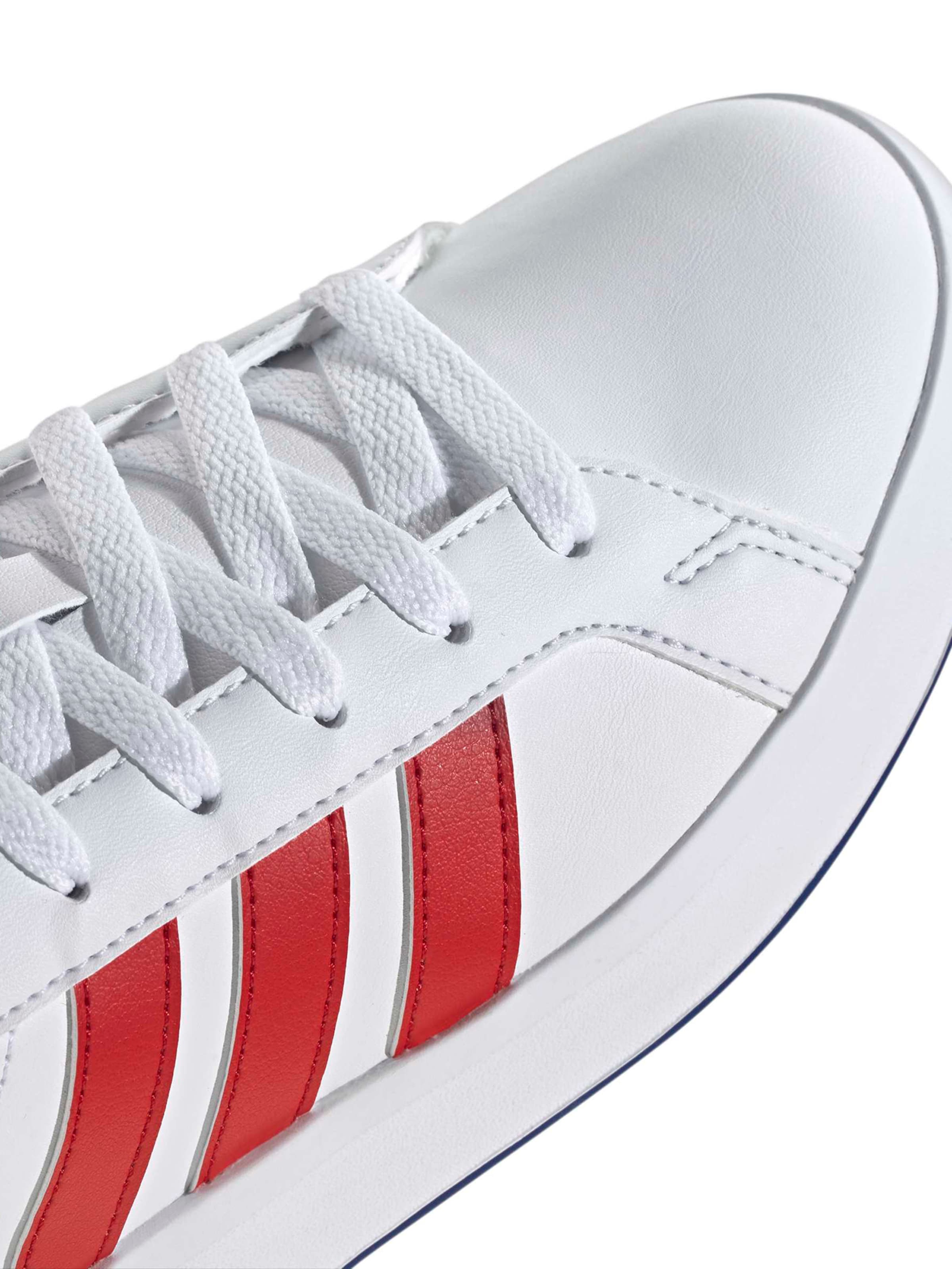 balta ADIDAS SPORTSWEAR Sportbačiai 'GRAND COURT 3.0'