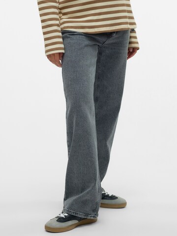Loosefit Jeans 'VMMTESSA' di Vero Moda Maternity in grigio: frontale