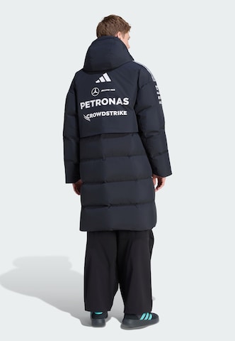 ADIDAS PERFORMANCE - Chaqueta funcional 'Mercedes-AMG Petronas Formula 1 Team Engineers' en negro
