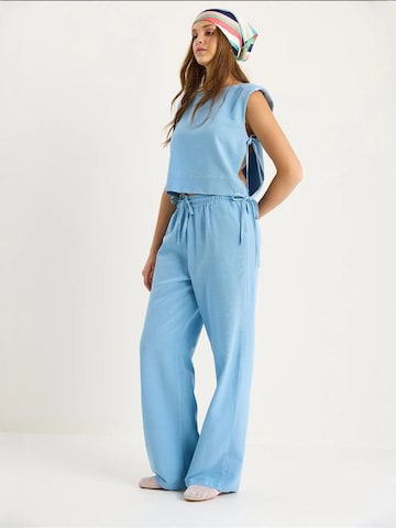 Bianco Lucci - Calças de fato em azul