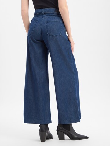 MAC Wide Leg Jeans ' Wendy ' in Blau