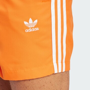 ADIDAS ORIGINALS Rövid fürdőnadrágok - narancs