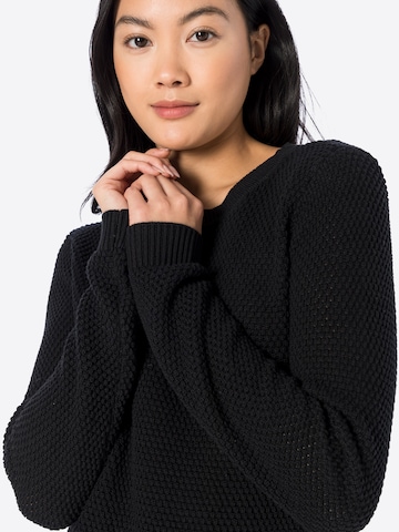 VILA Sweater 'Dalo' in Black