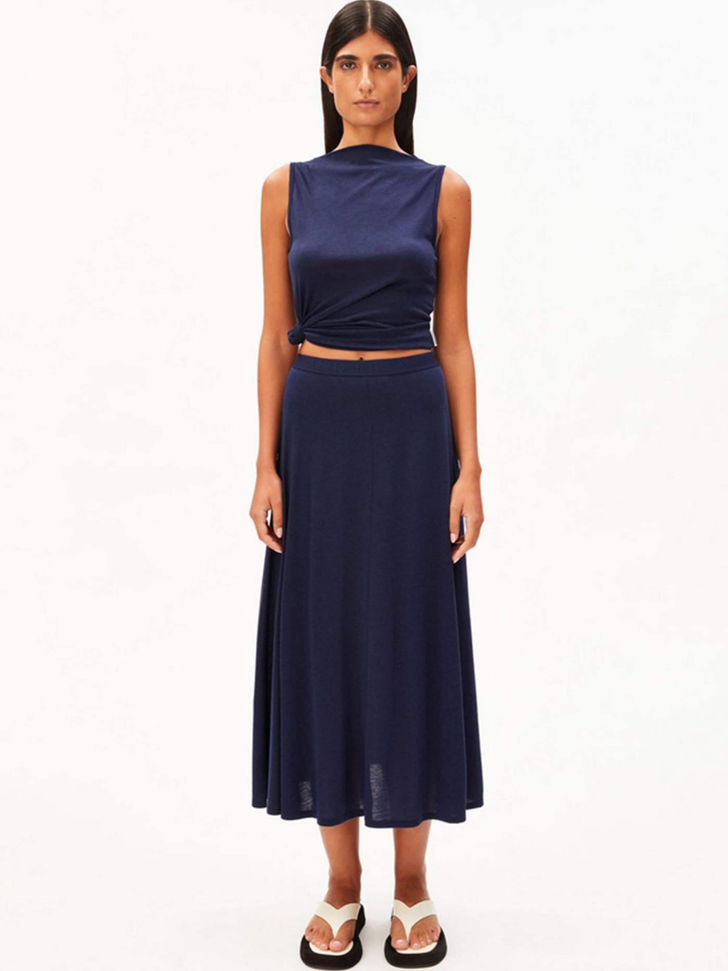 ARMEDANGELS Skirt in Blue: front