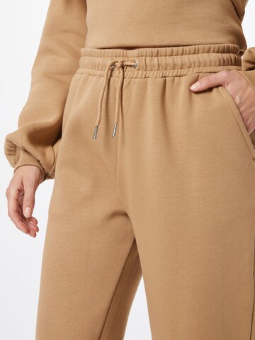 Tapered Pantaloni 'Augusta' di Esmé Studios in marrone