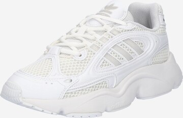 ADIDAS ORIGINALS Sneaker low 'OZMILLEN' i hvid: forside