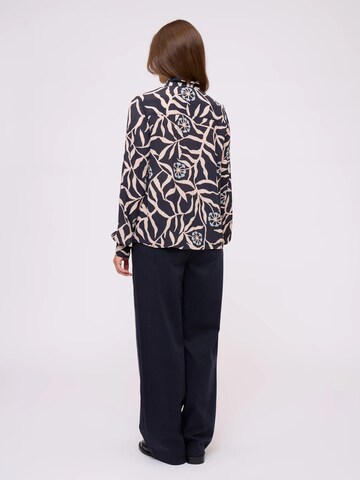 Noa Noa Paita 'Philippa' värissä musta