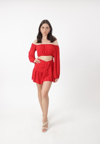 Gonna di Elara in rosso