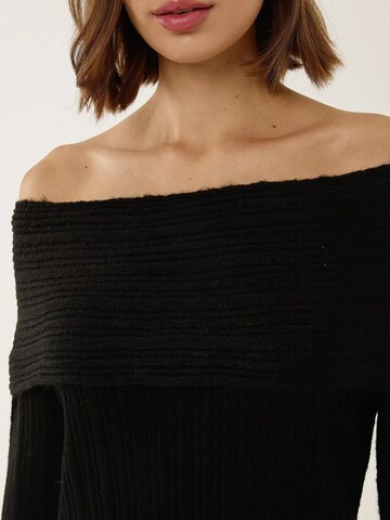 Abito in maglia di Hiccup in nero