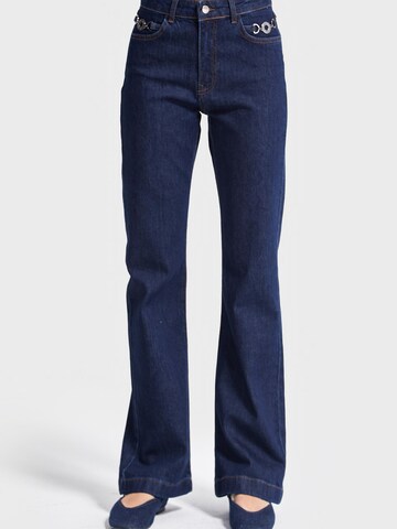 IT'S BASIC Flared Jeans 'Flare Mid Rise Jeans' in Blauw