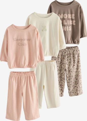 Next Yöpuku värissä beige: etupuoli