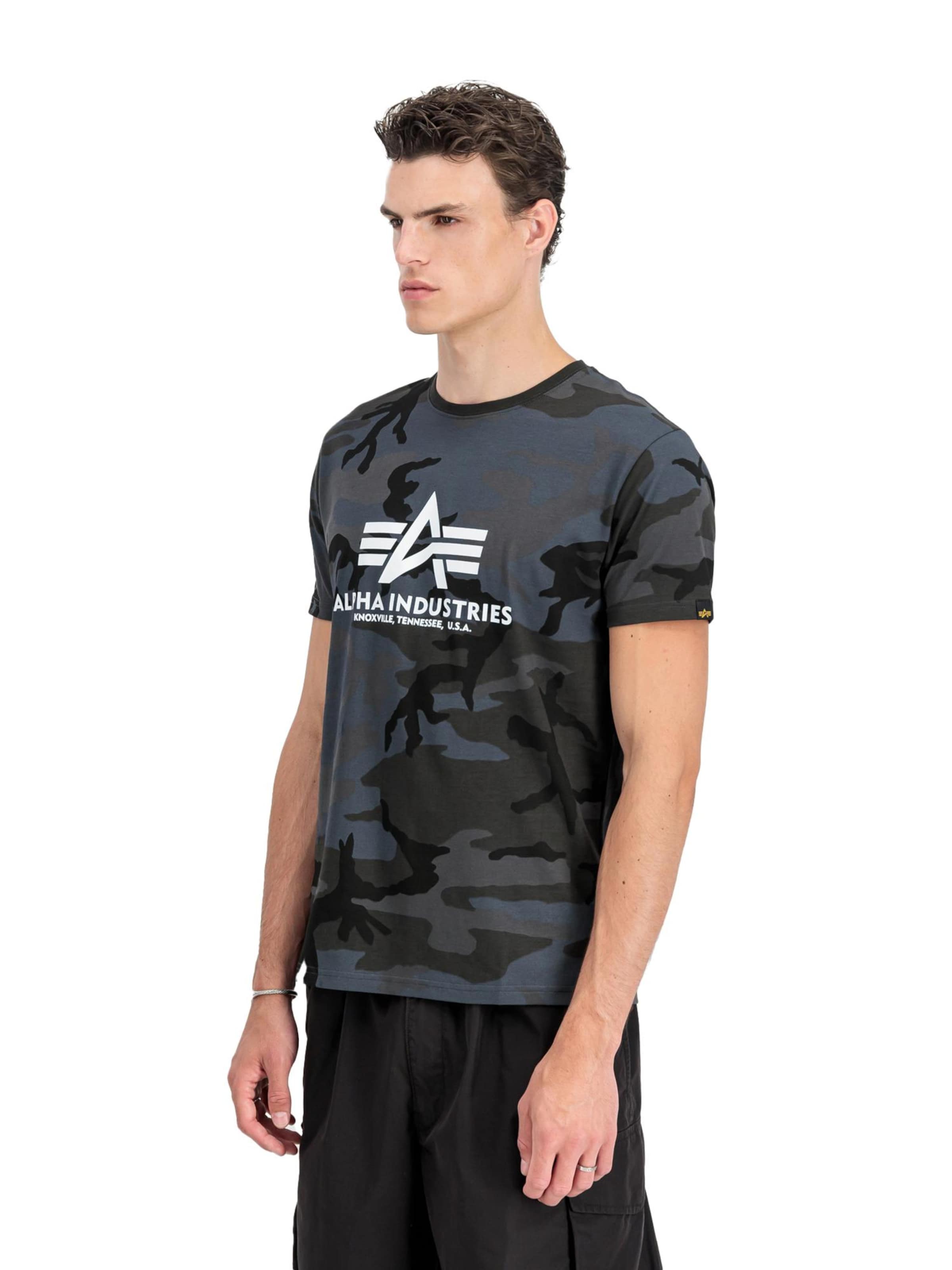 ALPHA INDUSTRIES Футболка 'Basic Logo Camo' в Черный