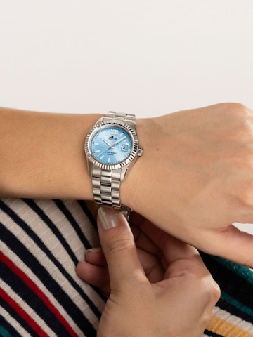 Montre à affichage analogique Lotus en bleu : devant