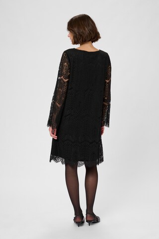 Robe 'Croba' CULTURE en noir
