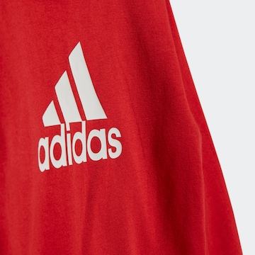 ADIDAS SPORTSWEAR Set 'Bagde of Sport' in Rood