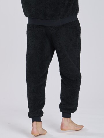 Loungeable Tapered Hose in Schwarz: Vorderseite