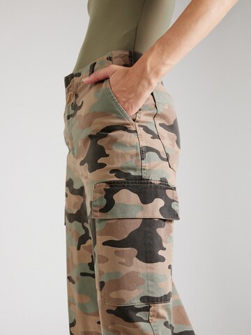 Regular Pantalon cargo GAP en vert