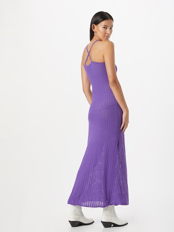 Designers Remix Sukienka z dzianiny 'Taliana' w kolorze fioletowy