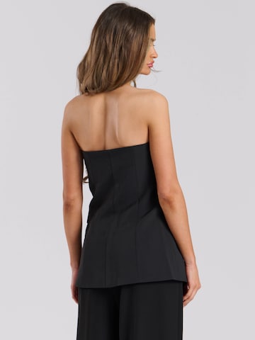 Finding Friday Blouse in Zwart