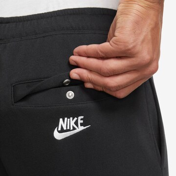 Tapered Pantaloni de la Nike Sportswear pe negru