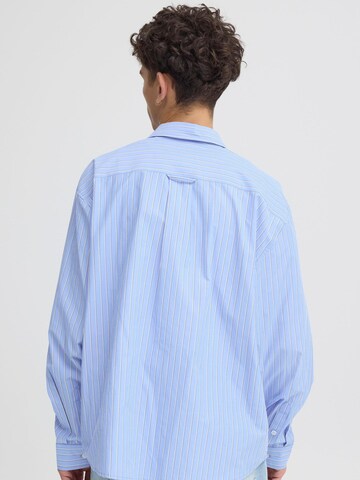 !Solid - Ajuste confortable Camisa 'SDTucker' en azul