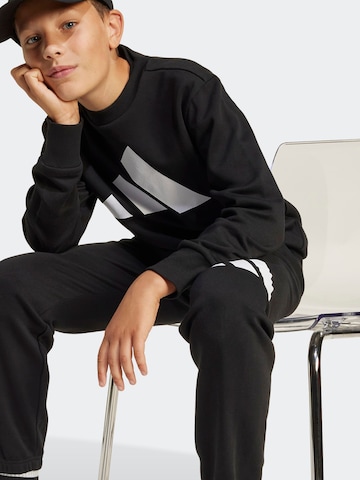 ADIDAS SPORTSWEAR - Fato de treino 'Essentials' em preto