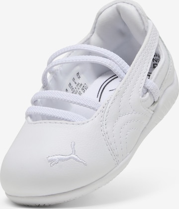 PUMA Sneaker in Weiß: Vorderseite