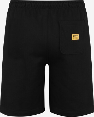 CATERPILLAR Regular Shorts in Schwarz