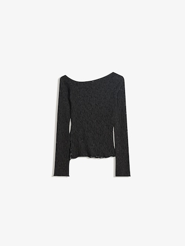 Bershka Тениска в черно