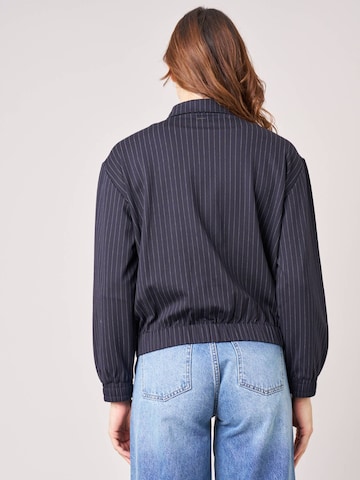Deeluxe Übergangsjacke‌‌‌‌‌‌‌‌‌‌ in Blau