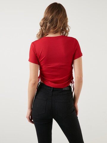 T-shirt LELA en rouge