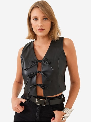 Gilet di Bianco Lucci in nero