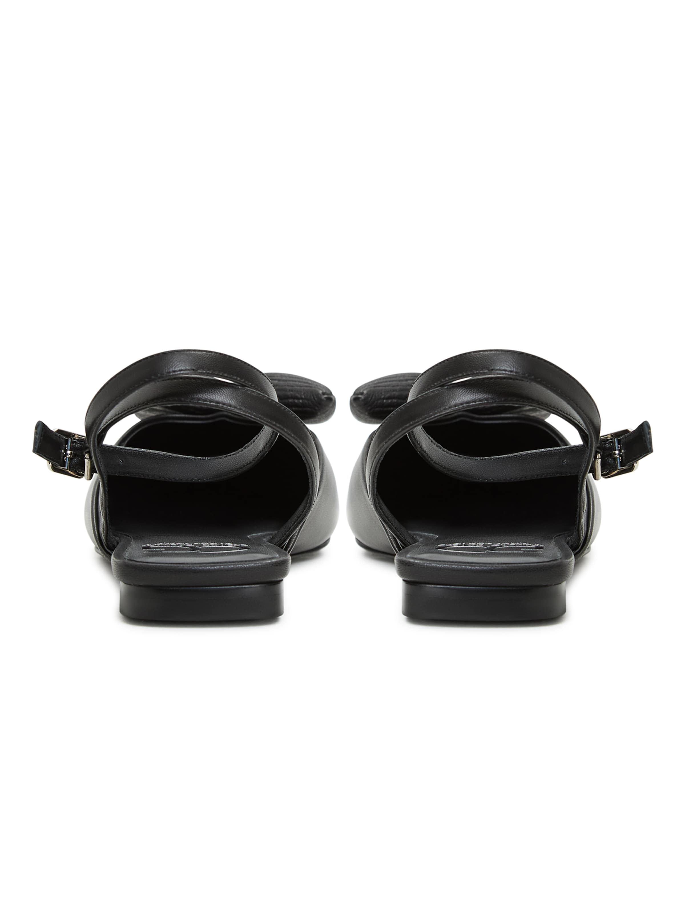 CESARE GASPARI Ballerina in Black