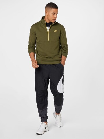 Nike Sportswear Mikina - Zelená