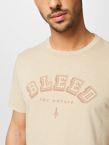 Tricou de la bleed clothing pe bej