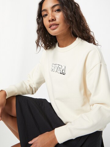 RVCA Sweatshirt in Beige